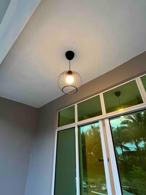 Majestic Homestay - Pasir Puteh Bagian luar foto