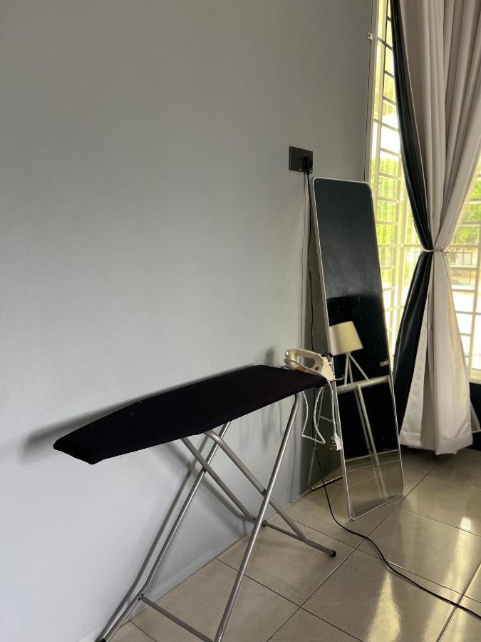 Majestic Homestay - Pasir Puteh Bagian luar foto