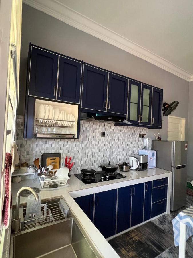 Majestic Homestay - Pasir Puteh Bagian luar foto